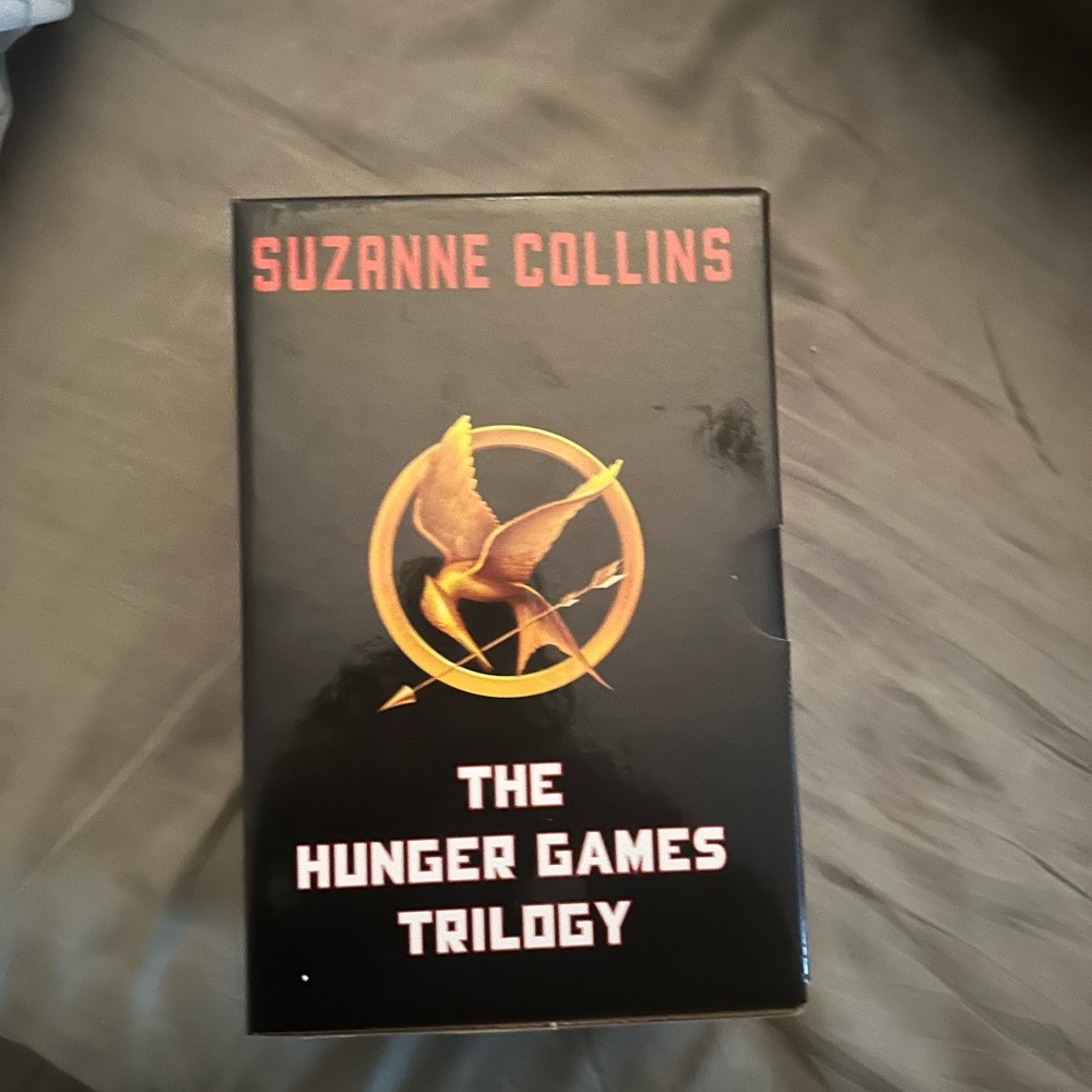 the Hunger Games trilogy- Excellent condition